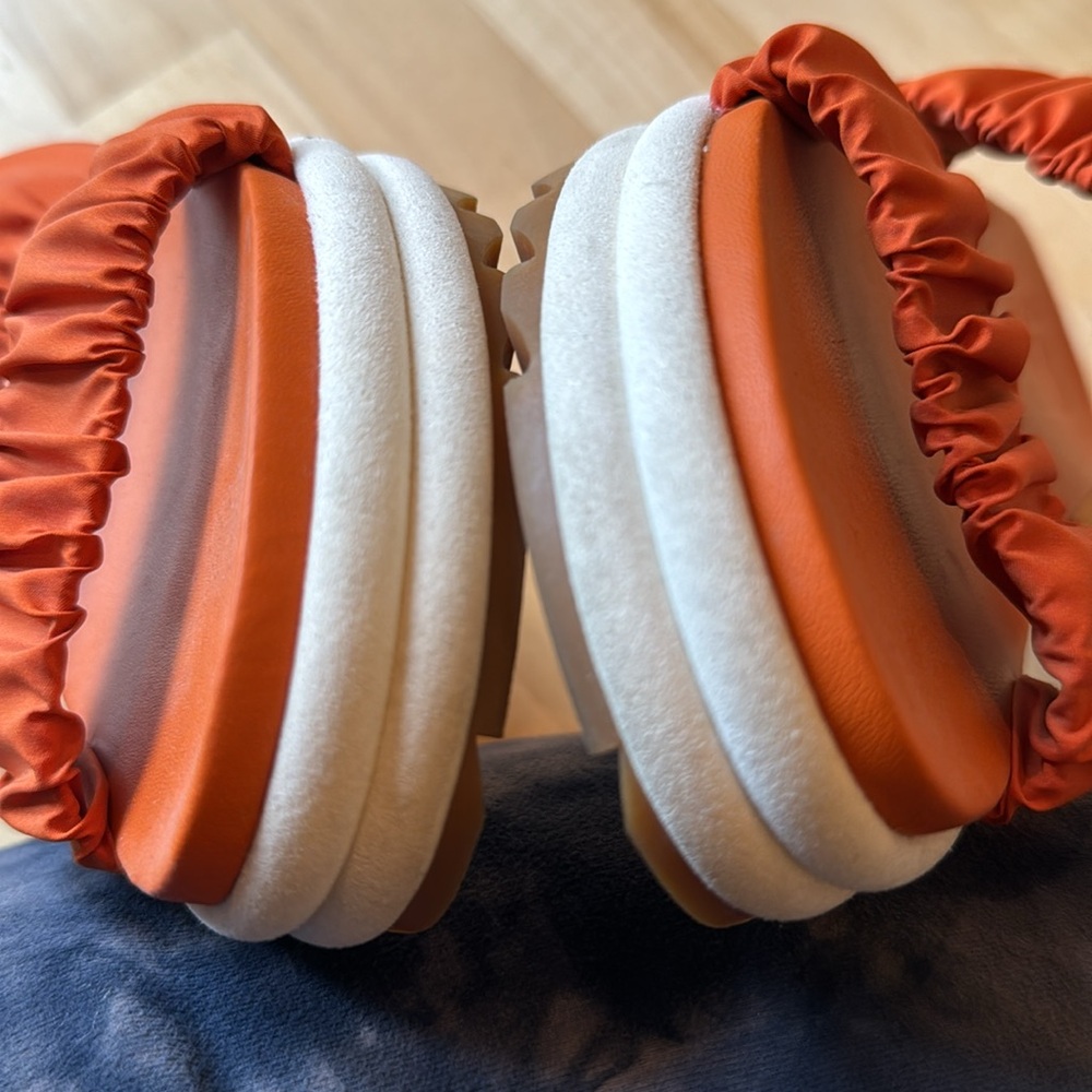 Orange Sorel Roaming Sandals, Size 7 - Picture 8 of 9